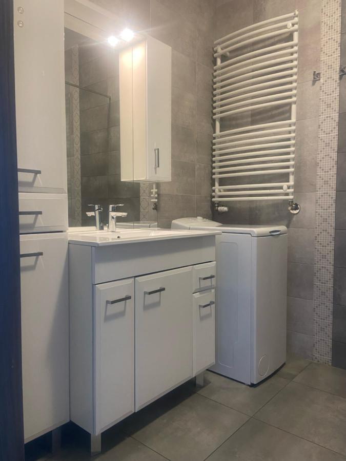 Platinum Towers Apartments วอร์ซอ ภายนอก รูปภาพ