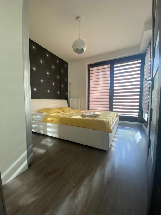 Platinum Towers Apartments วอร์ซอ ภายนอก รูปภาพ