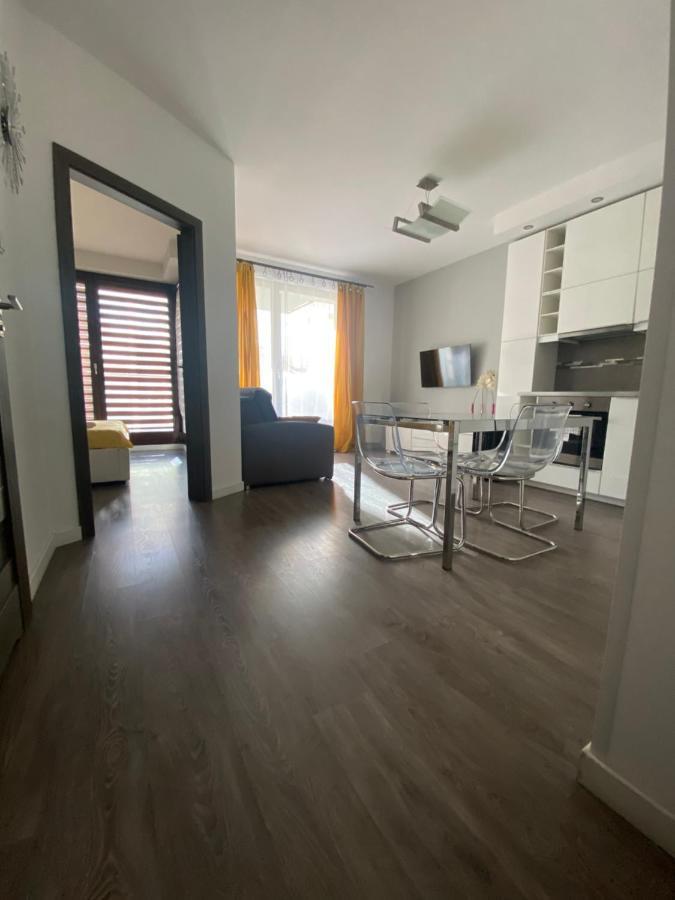 Platinum Towers Apartments วอร์ซอ ภายนอก รูปภาพ