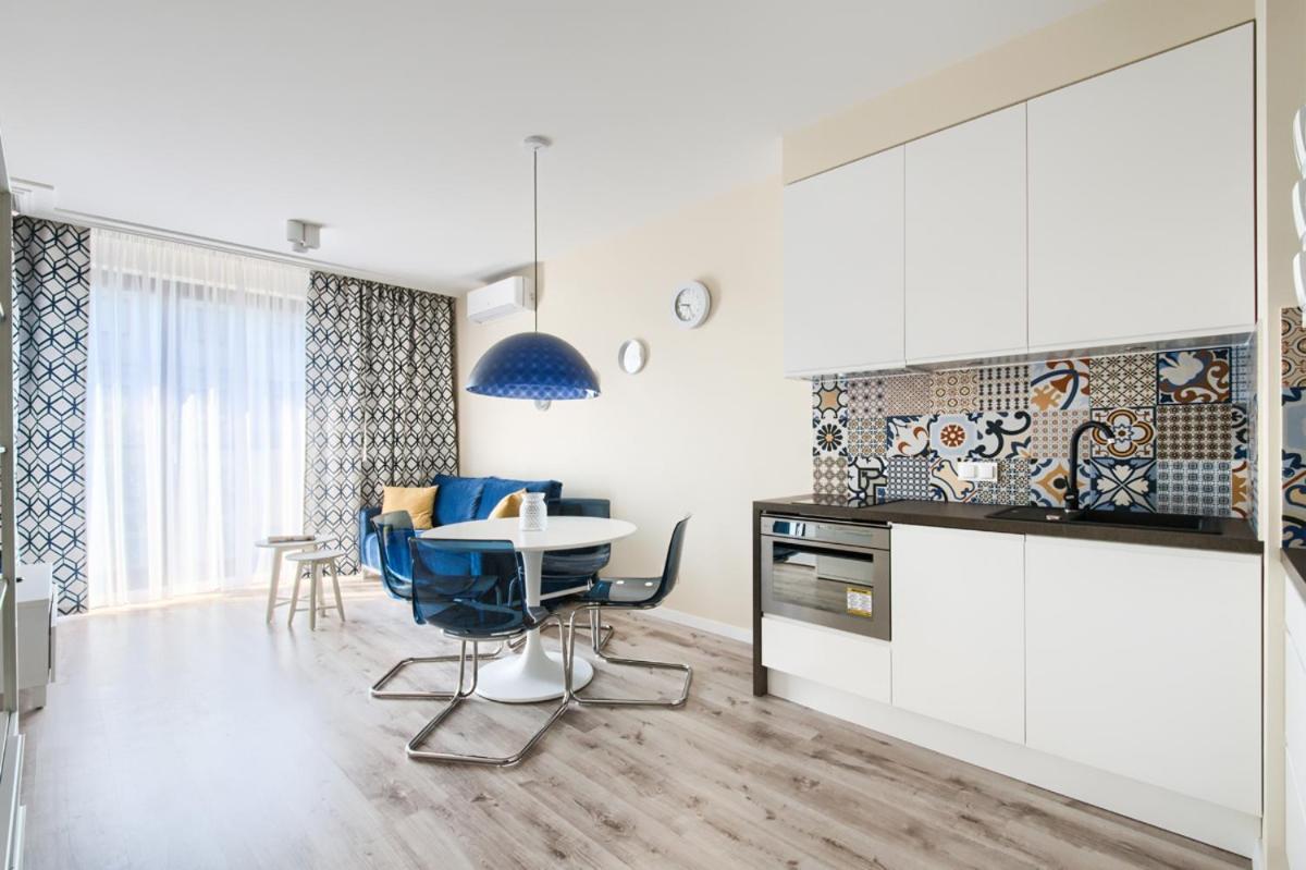 Platinum Towers Apartments วอร์ซอ ภายนอก รูปภาพ