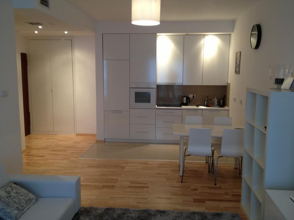 Platinum Towers Apartments วอร์ซอ ห้อง รูปภาพ